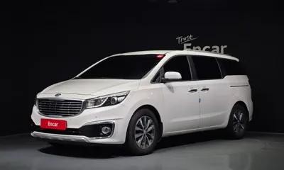 Kia Canival · 2016 год