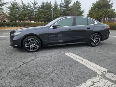 BMW 5-Series 2024, 27391 км, за 699990000 KRW