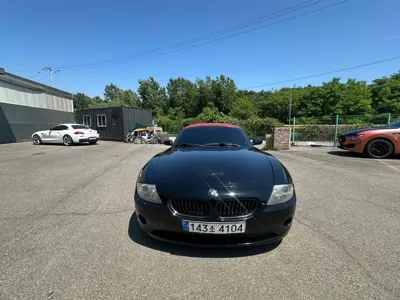 BMW Z4 · 2003 год