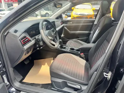 Volkswagen Lavida 2024, 10000 км, за 79800 CNY - фото 6