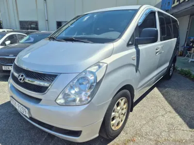 Hyundai Starex 2010, 180000 км, за 4500000 KRW