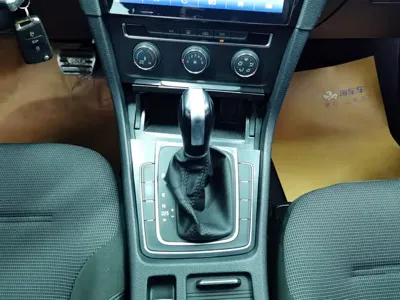 Volkswagen Golf 2018, 82400 км, за 56500 CNY - фото 16