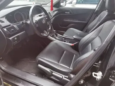 Honda Accord 2017, 141400 км, за 64100 CNY - фото 15