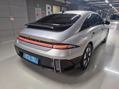 Hyundai Ioniq6 2023, 44401 км, за 370000 KRW