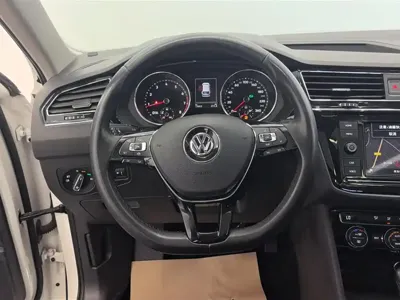 Volkswagen Tiguan L 2019, 73700 км, за 82600 CNY - фото 15