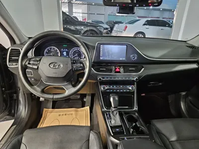 Hyundai Grandeur 2019, 146563 км, за 11800000 KRW - фото 12