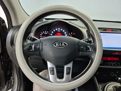 Kia Sportage 2011, 78370 км, за 5900000 KRW - фото 9