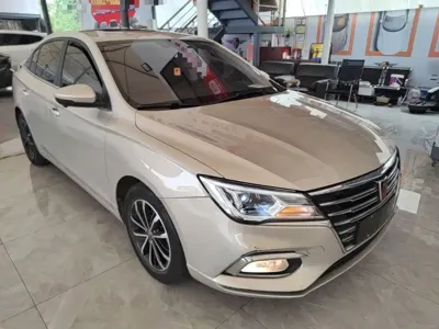 Roewe i5 2021, 68900 км, за 32100 CNY