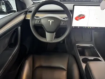 Tesla Model Y 2021, 52000 км, за 79800 CNY - фото 10