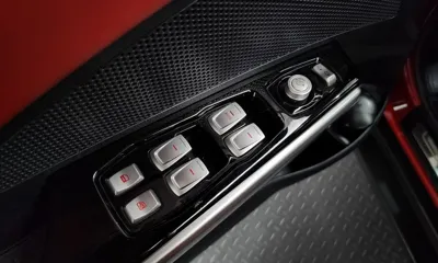 KG_Mobility_Ssangyong TIBOLI 2015, 81525 км, за 7490000 KRW - фото 29