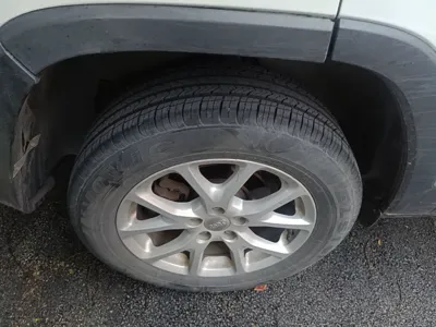 Jeep Cherokee 2017, 73400 км, за 53398.05 CNY - фото 10