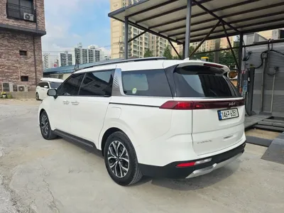 Kia Canival 2022, 140000 км, за 21500000 KRW