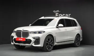 BMW X7 · 2021 год