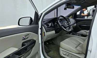 Kia Canival 2016, 82641 км, за 12200000 KRW - фото 10