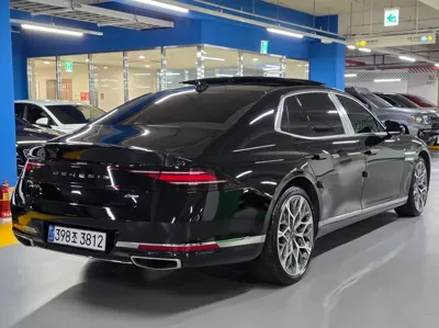 Genesis G90 2024, 64517 км, за 77000000 KRW