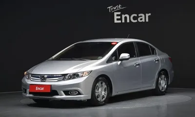 Honda Civic · 2012 год