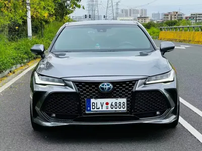 Toyota Avalon 2022, 97000 км, за 123800 CNY