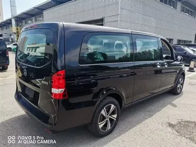 Mercedes-Benz Vito 2026, 100 км, за 262500 CNY