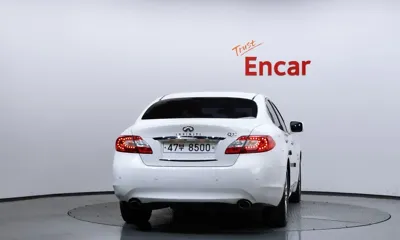 Infiniti Q70 2014, 139129 км, за 5500000 KRW