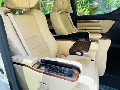 Toyota Alphard 2017, 100000 км, за 358000 CNY - фото 11