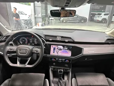 Audi Q3 2023, 23000 км, за 197800 CNY - фото 21