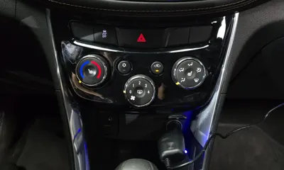 ChevroletGMDaewoo Trax 2019, 155175 км, за 6800000 KRW - фото 16