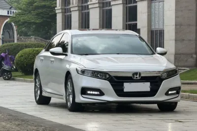 Honda Accord 2018, 139900 км, за 89289.73 CNY - фото 5