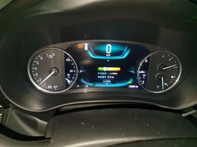 Buick Envision 2018, 75900 км, за 78550.54 CNY - фото 8