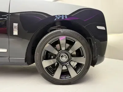 Rolls-Royce Cullinan 2020, 17000 км, за 4250000 CNY - фото 8