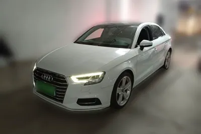 Audi A3 · 2018 год