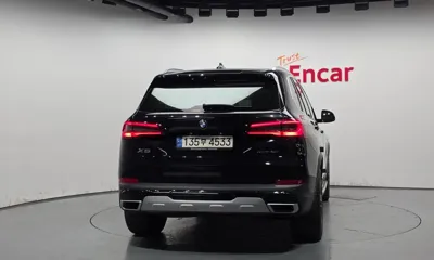 BMW X5 2022, 22211 км, за 76800000 KRW