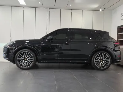 Porsche Cayenne 2024, 7740 км, за 149000000 KRW - фото 6