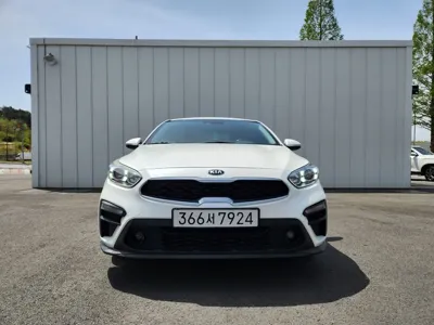 Kia K3 · 2019 год