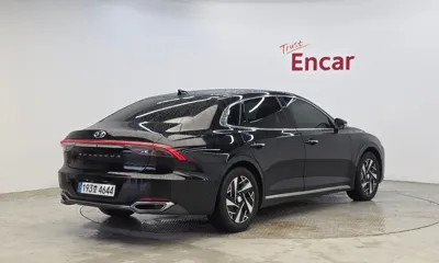 Hyundai Grandeur 2023, 76499 км, за 25600000 KRW