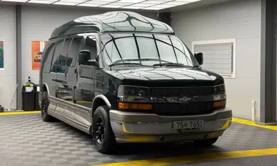 Chevrolet Express Van · 2004 год