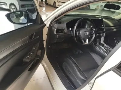 Honda Accord 2021, 62100 км, за 90000 CNY - фото 16