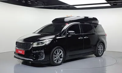Kia Canival · 2019 год