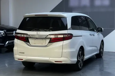 Honda Odyssey 2015, 172800 км, за 80501.94 CNY - фото 5