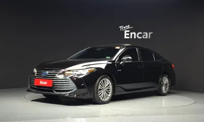 Toyota Avalon · 2019 год