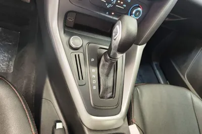 Ford Focus 2017, 46300 км, за 43033.81 CNY - фото 17