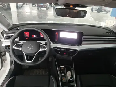 Volkswagen Lamando 2024, 600 км, за 104700 CNY - фото 10