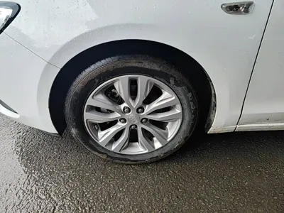 Buick Excelle 2021, 80900 км, за 39500 CNY - фото 23