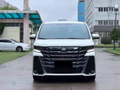 Toyota Vellfire 2025, 25000 км, за 799800 CNY - фото 2