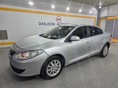 Renault-KoreaSamsung SM3 · 2011 год