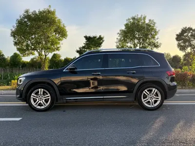 Mercedes-Benz GLB 2021, 84000 км, за 118000 CNY