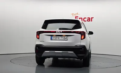 Kia Seltos 2024, 11175 км, за 22600000 KRW