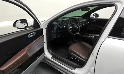 Hyundai Ioniq6 2023, 106945 км, за 28700000 KRW - фото 10