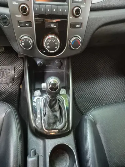Kia Porte 2011, 110396 км, за 2700000 KRW - фото 9