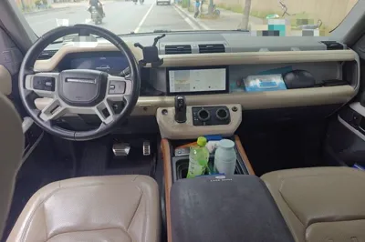 Land Rover Defender 2020, 155100 км, за 410379.81 CNY - фото 18