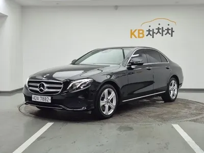 Mercedes-Benz E-Class · 2018 год